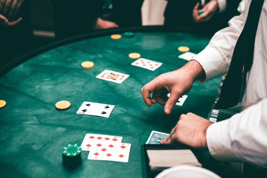 6 Best Casino Games With the Lowest House Edge in 2021 - PensacolaVoice  Magazine 2021