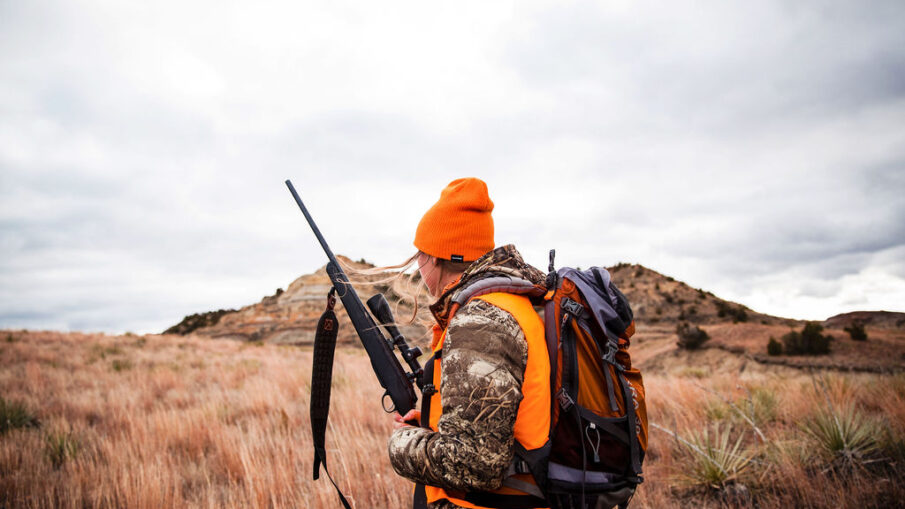 define hunting trip