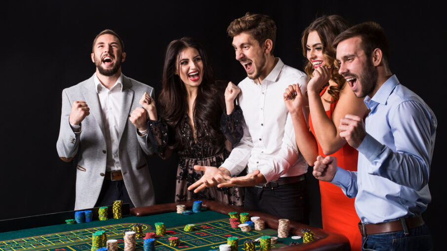What are Refer a Friend Casino Bonuses and How Do They Work -  PensacolaVoice Magazine 2022
