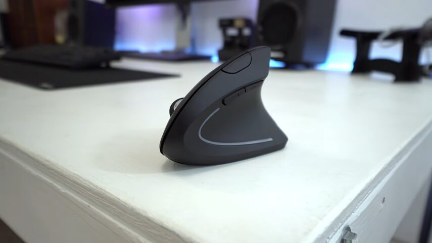 Things to Consider Before Purchasing a Vertical Mouse - Customization options